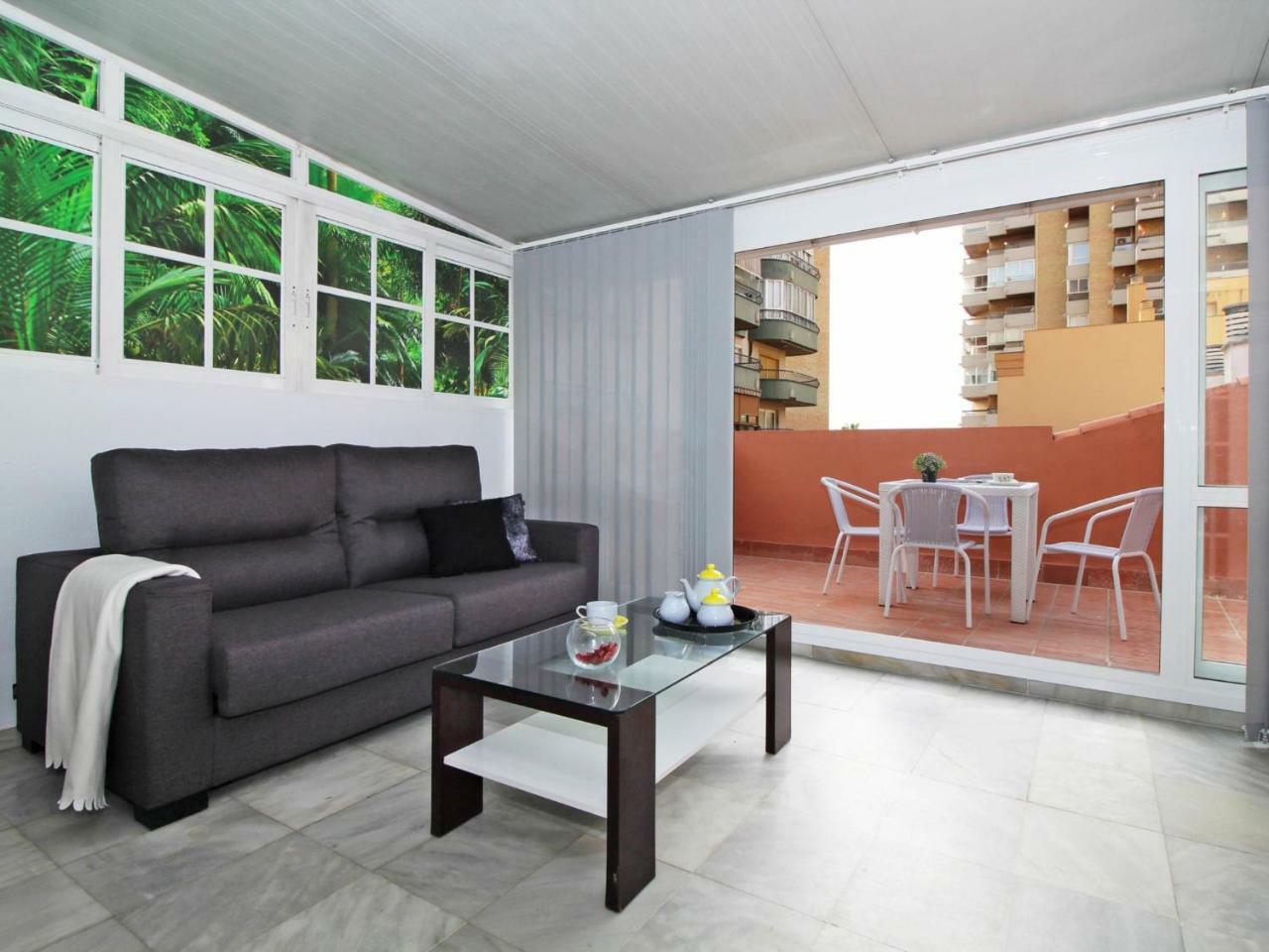 Del Parque Flats Malagueta Beach مالقة المظهر الخارجي الصورة